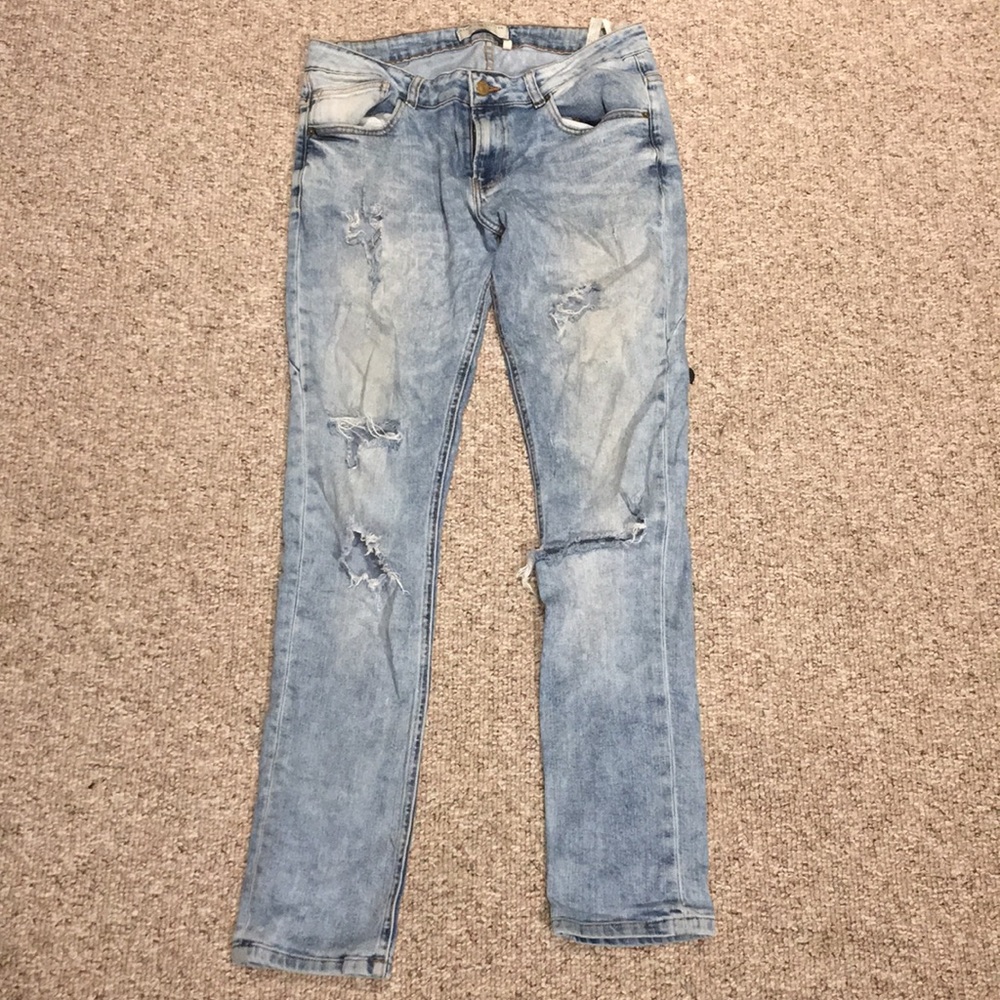 Zaraman distressed jeans